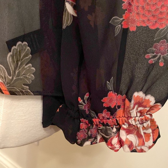 Express Black Red Floral Deep V-Neck Empire Drawstring Tie Semi Sheer Top Size S - Picture 5 of 13